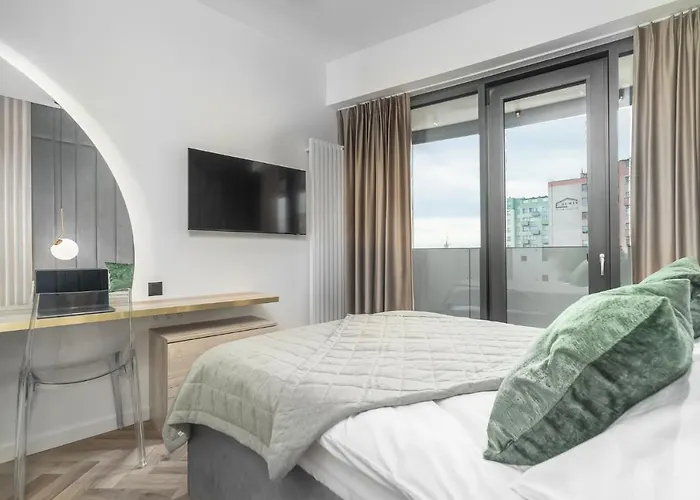 Apartamento Comfy 4-5th Floor Hanza Tower - Sauna & Pool